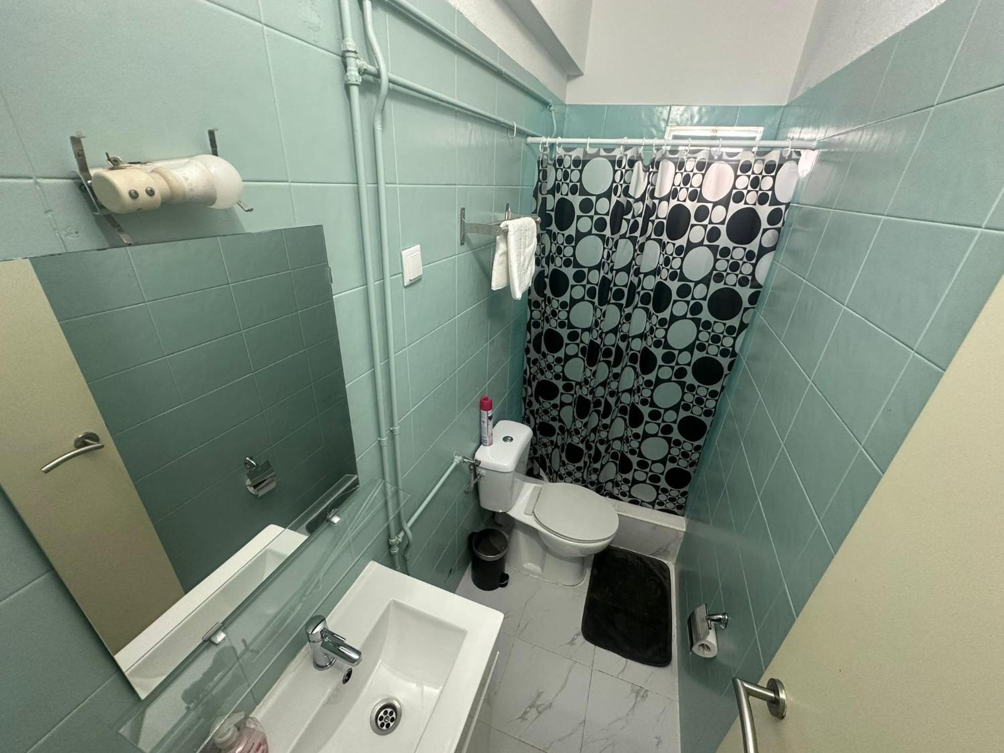Central Atlantic Beach Guesthouse Коста да Капарика Екстериор снимка